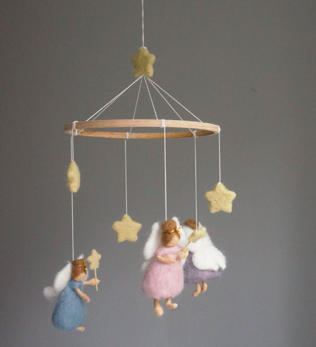 Babyuro med Feer - i Pastel